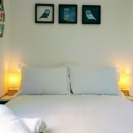 Oyo Lifestyle Wembar Hotel London Luaran gambar